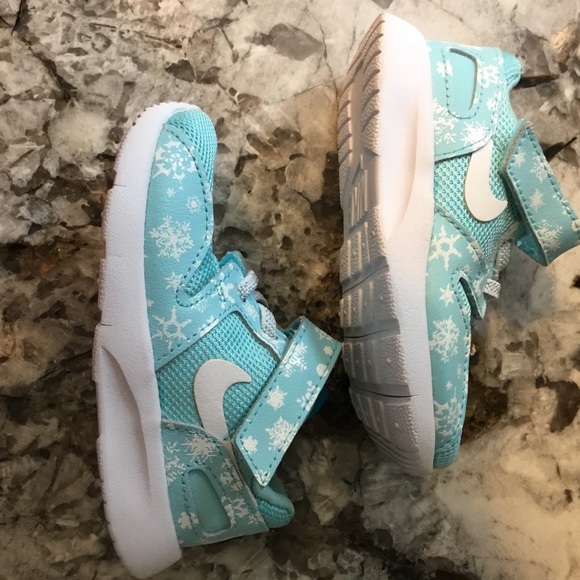 Nike Kaishi Snowflake Print. Size 7C - Picture 5 of 6